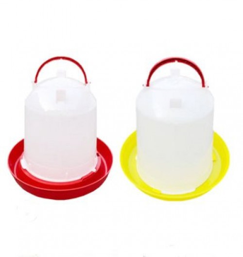 Plastic Poultry Chicken Drinkers with Different Size 